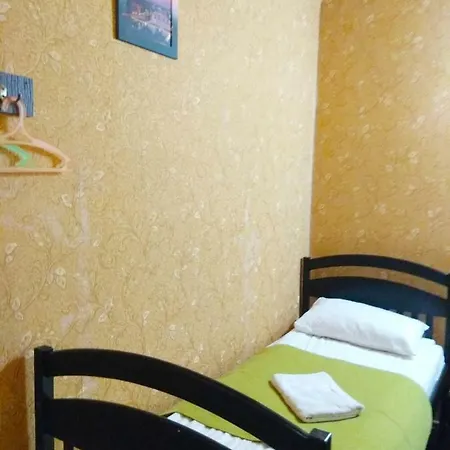 Guest House Pid Dubom Львов Экстерьер фото